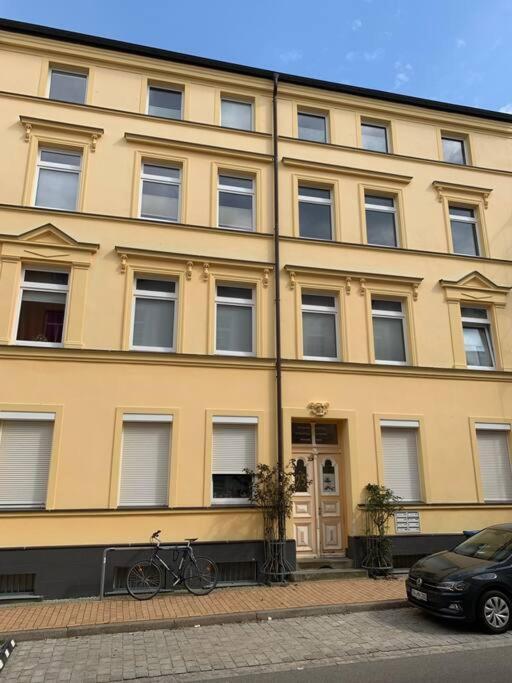 Ferienwohnung In Schlossnaehe ชเวียรีน ภายนอก รูปภาพ